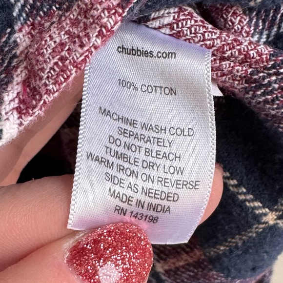 The Nutter by Chubbies Men Medium Flannel Button Up Shirt Navy Red Plaid‎ Collar - Picture 7 of 11